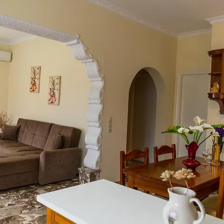 Spiti Anna Maria * Corfu (city)